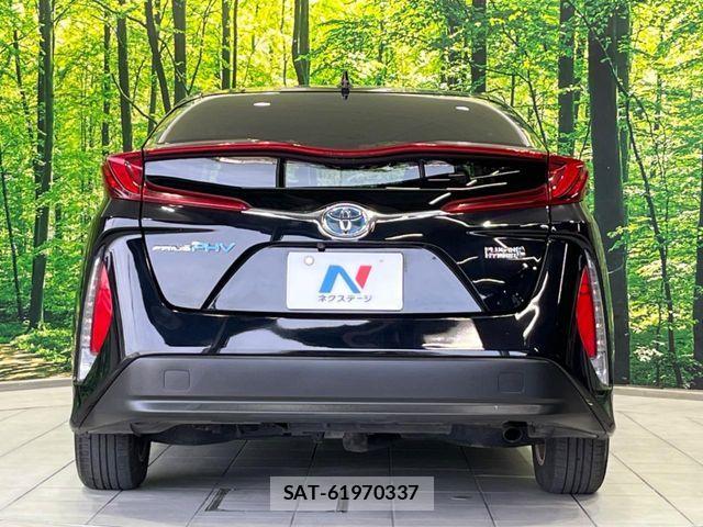 Toyota PRIUS PHV 2017-12 7223925-14