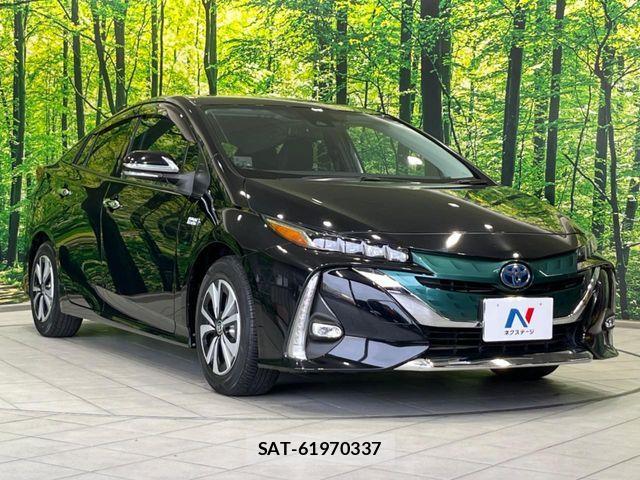 Toyota PRIUS PHV 2017-12 7223925-15