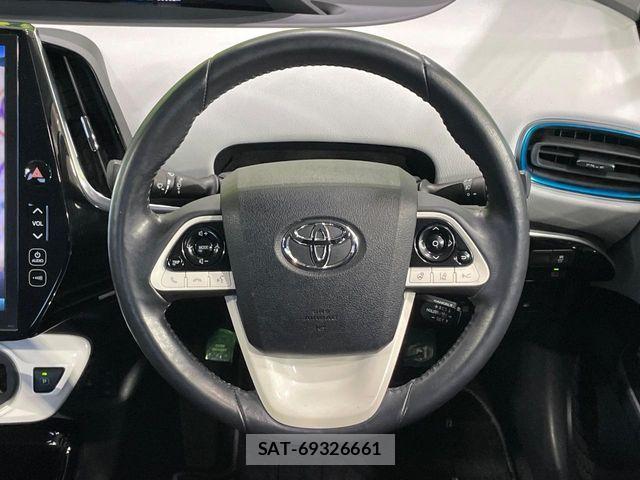 Toyota PRIUS PHV 2017-03 7223919-10