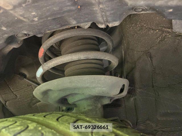 Toyota PRIUS PHV 2017-03 7223919-19