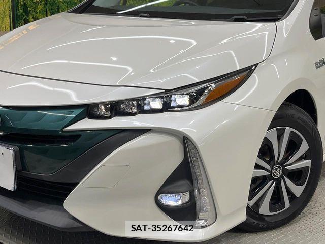 Toyota PRIUS PHV 2017-06 7223922-11