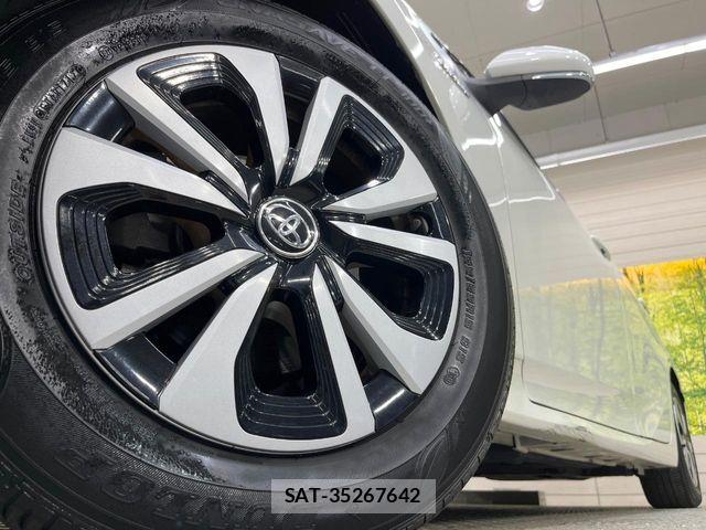 Toyota PRIUS PHV 2017-06 7223922-12