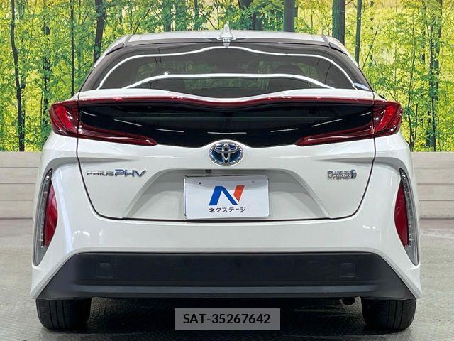 Toyota PRIUS PHV 2017-06 7223922-14