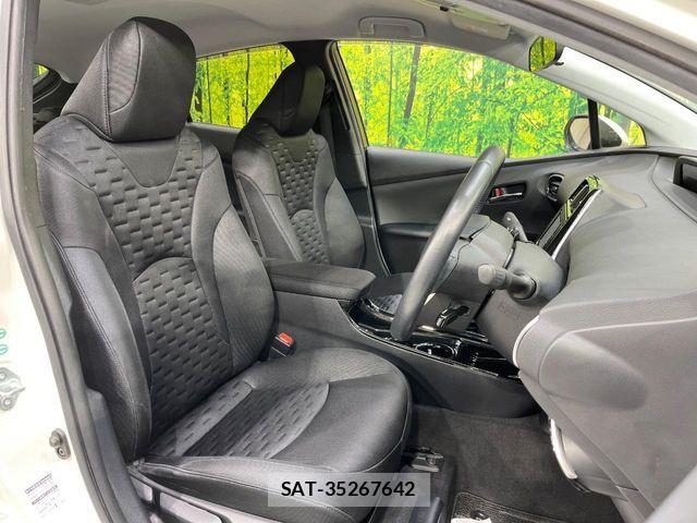 Toyota PRIUS PHV 2017-06 7223922-7