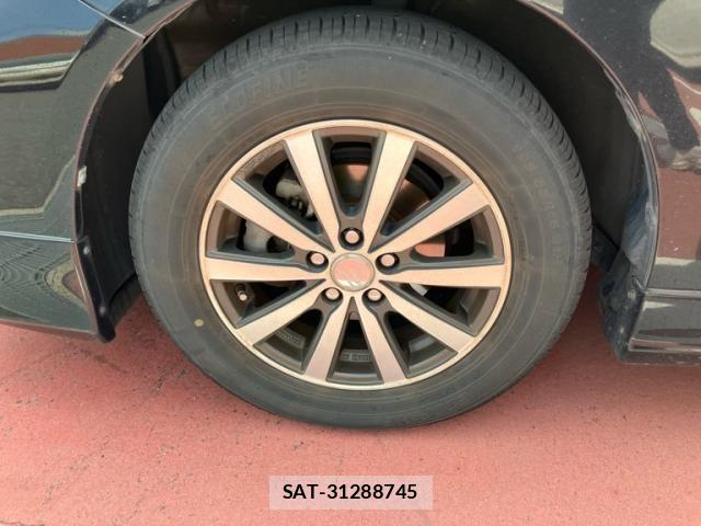 Toyota PRIUS PHV 2012-04 7223914-10