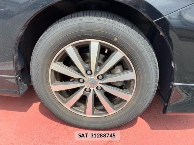 Toyota PRIUS PHV 2012-04 7223914-7