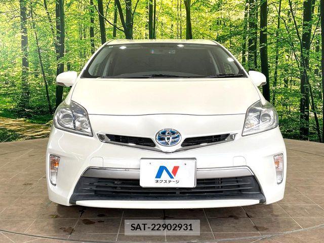 Toyota PRIUS PHV 2014-08 7223917-13