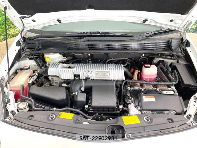 Toyota PRIUS PHV 2014-08 7223917-17