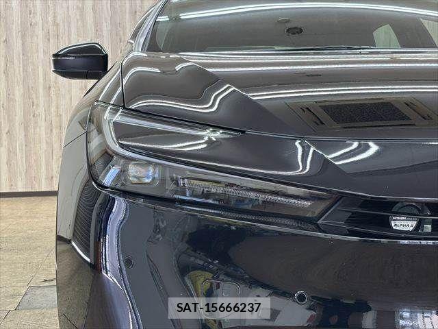 Toyota PRIUS PHV 2023-06 7223938-22