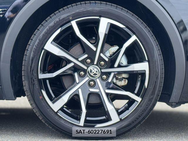 Toyota PRIUS PHV 2025-04 7223939-28