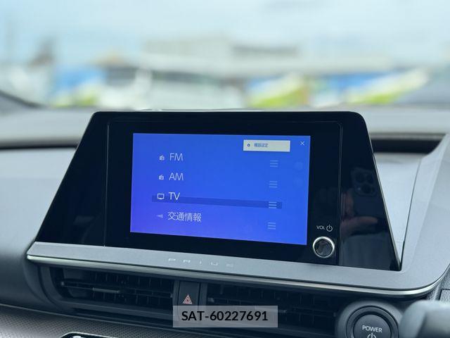 Toyota PRIUS PHV 2025-04 7223939-3