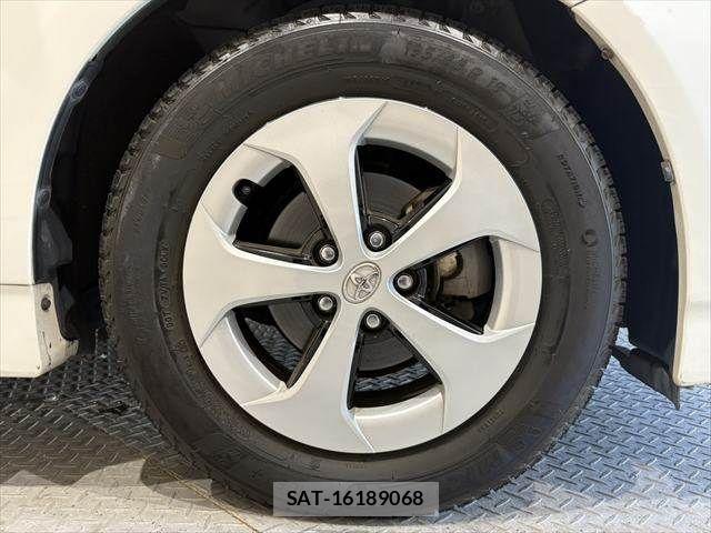 Toyota PRIUS PHV 2012-07 7223912-12