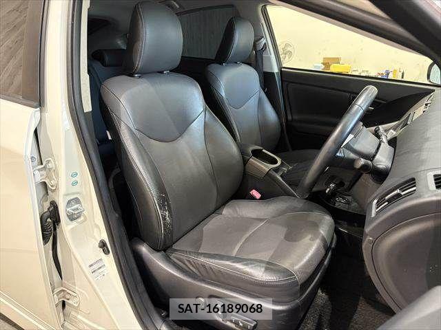 Toyota PRIUS PHV 2012-07 7223912-8