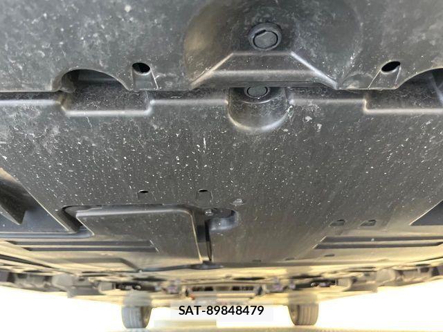Toyota PRIUS PHV 2023-06 7223933-18