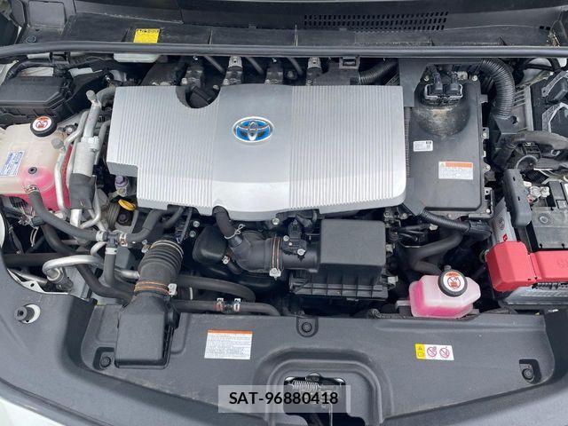 Toyota PRIUS PHV 2017-05 7223921-17