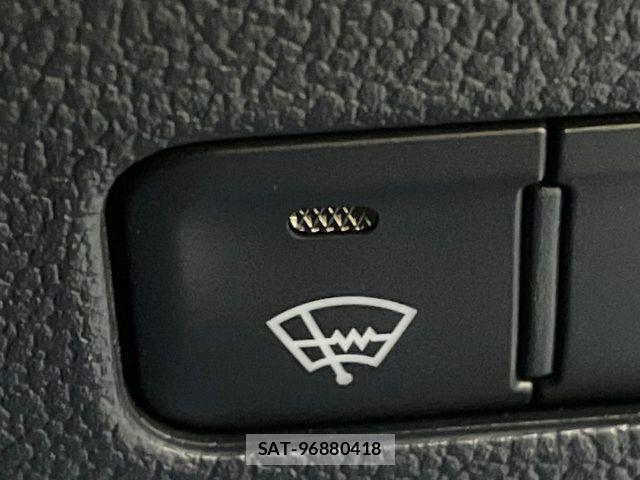 Toyota PRIUS PHV 2017-05 7223921-4