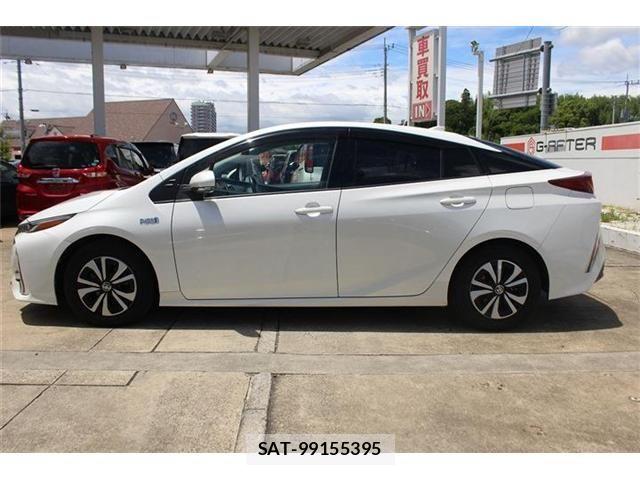 Toyota PRIUS PHV 2017-11 7250747-9