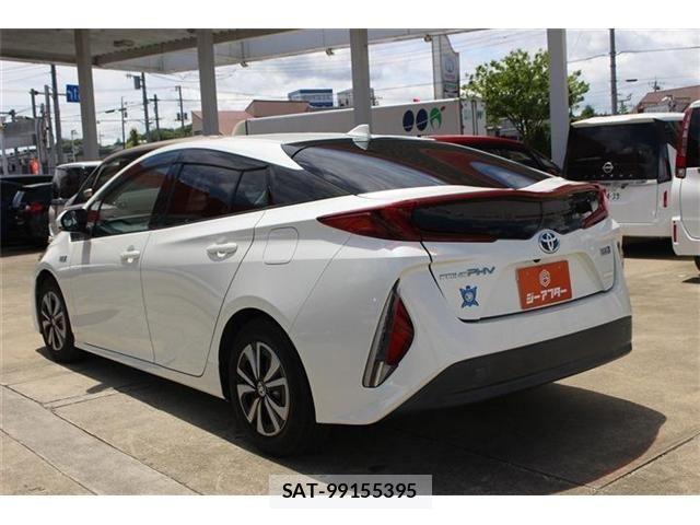 Toyota PRIUS PHV 2017-11 7250747-10
