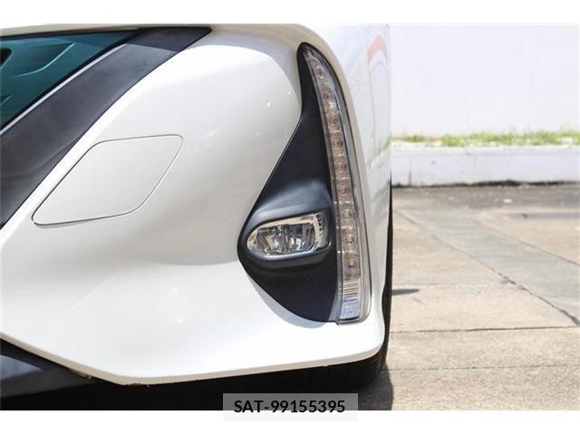 Toyota PRIUS PHV 2017-11 7250747-23