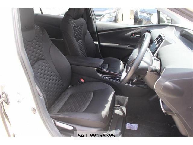 Toyota PRIUS PHV 2017-11 7250747-25