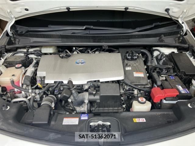 Toyota PRIUS PHV 2017-06 7251992-15