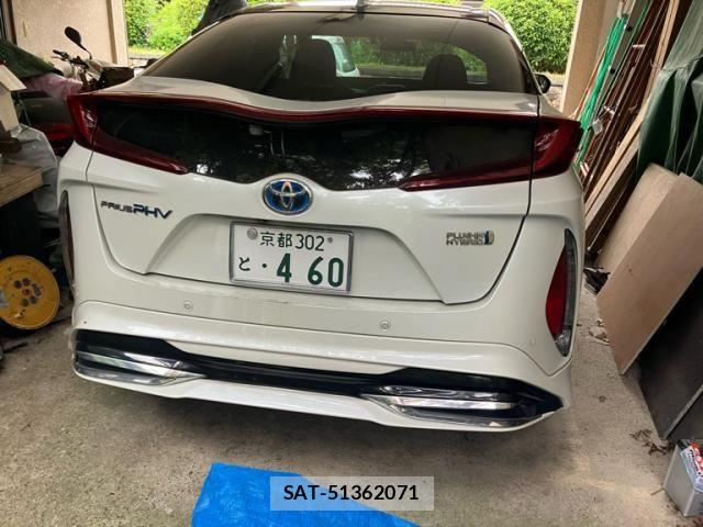 Toyota PRIUS PHV 2017-06 7251992-2