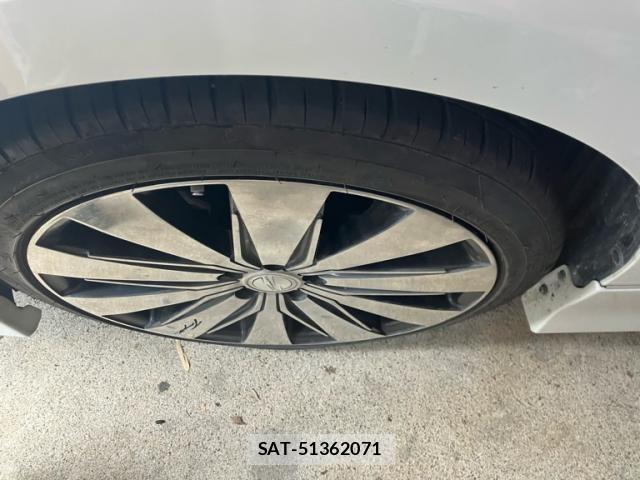 Toyota PRIUS PHV 2017-06 7251992-6