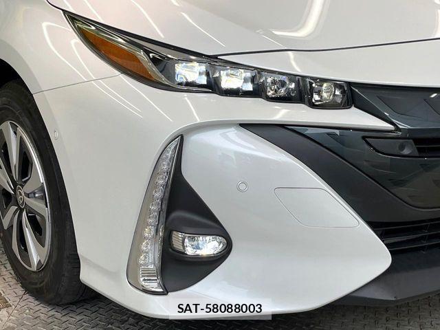 Toyota PRIUS PHV 2022-04 7251989-11