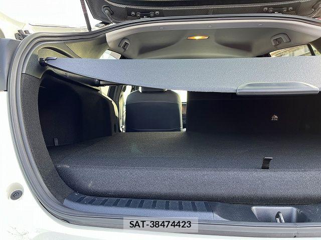 Toyota PRIUS PHV 2018-09 7251991-21