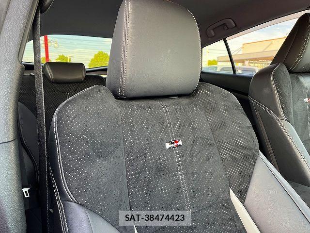 Toyota PRIUS PHV 2018-09 7251991-22