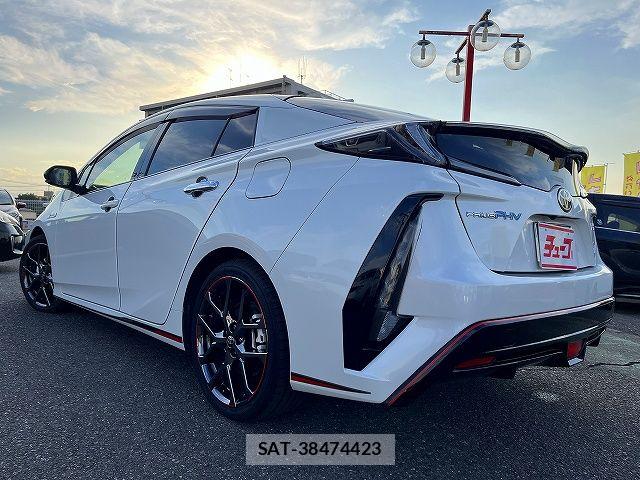 Toyota PRIUS PHV 2018-09 7251991-8