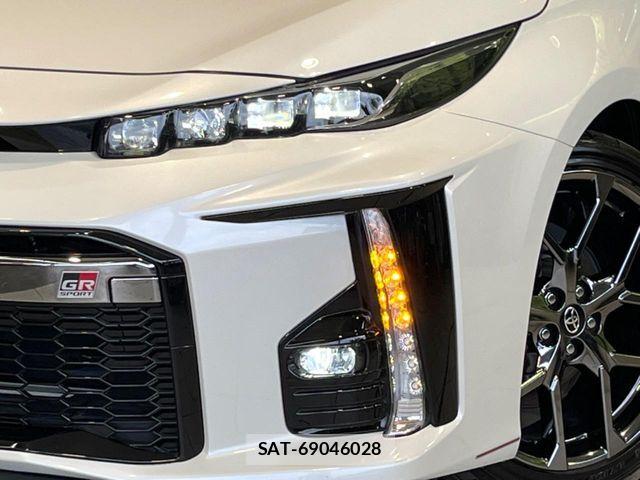 Toyota PRIUS PHV 2018-04 7251993-11