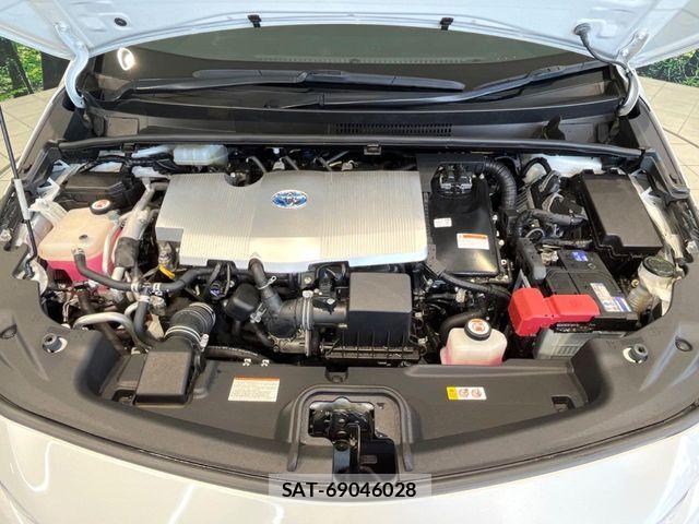 Toyota PRIUS PHV 2018-04 7251993-17