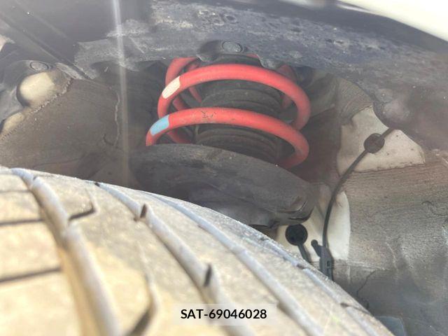 Toyota PRIUS PHV 2018-04 7251993-19