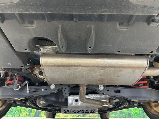 Toyota PRIUS PHV 2019-07 7251988-18