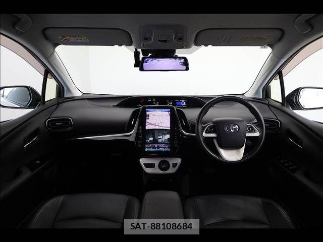 Toyota PRIUS PHV 2017-07 7272750-2