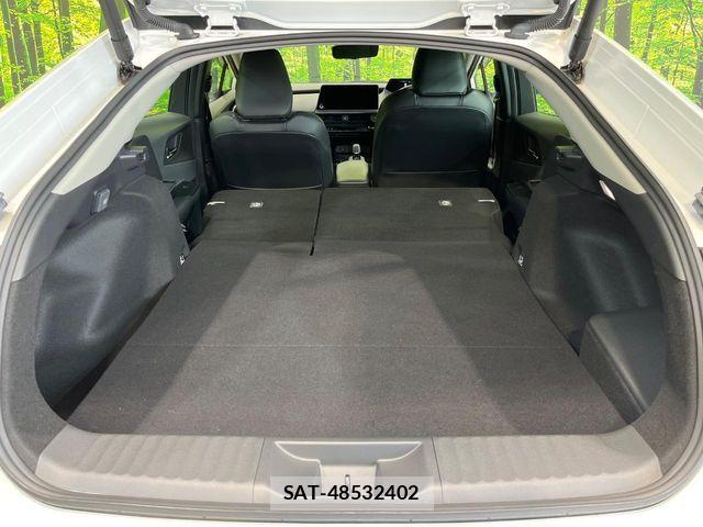Toyota PRIUS PHV 2023-04 7272751-9