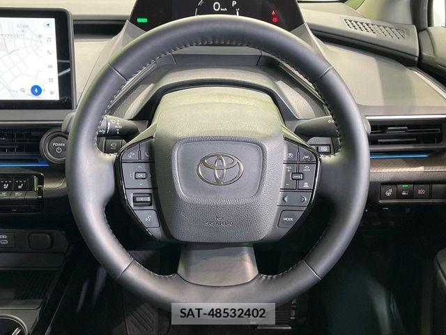 Toyota PRIUS PHV 2023-04 7272751-10