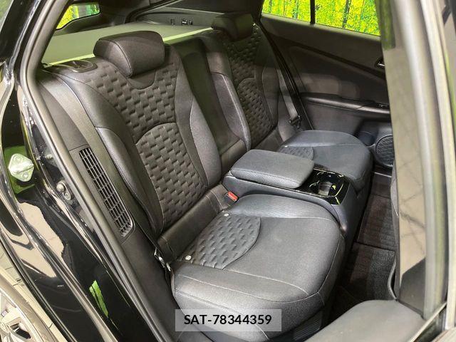 Toyota PRIUS PHV 2017-03 7329570-7