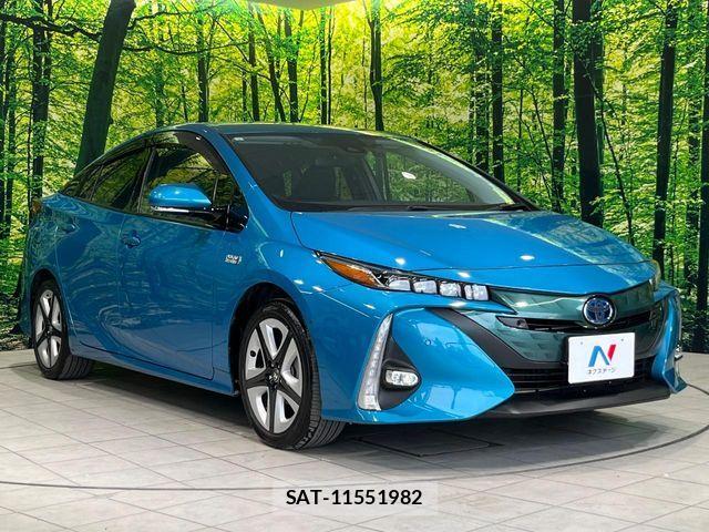 Toyota PRIUS PHV 2017-03 7329569-15