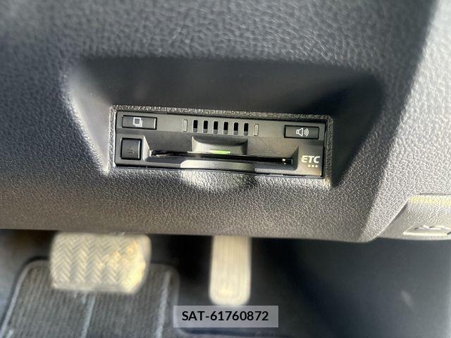 Toyota PRIUS PHV 2021-10 7329553-11