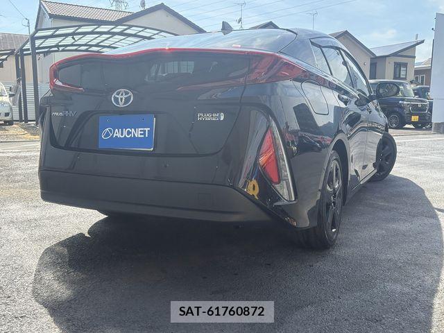 Toyota PRIUS PHV 2021-10 7329553-1