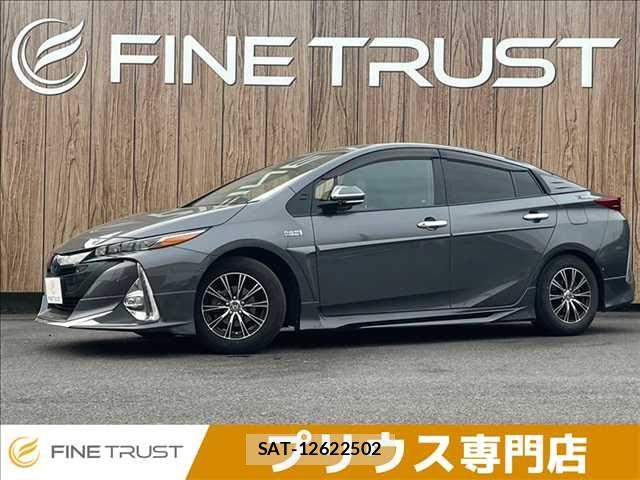 Toyota PRIUS PHV 2017-05 7329566-0