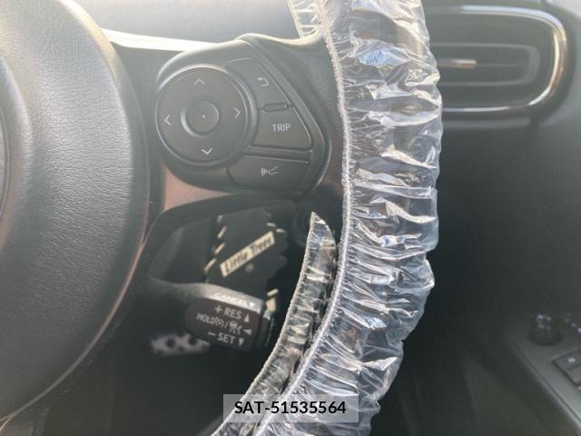Toyota PRIUS PHV 2018-04 7329571-17