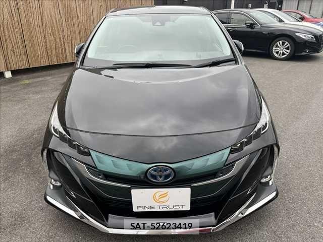 Toyota PRIUS PHV 2019-06 7329568-15