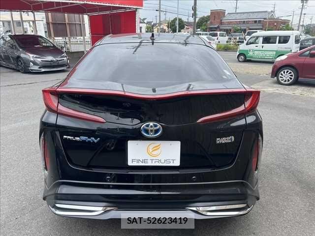 Toyota PRIUS PHV 2019-06 7329568-19