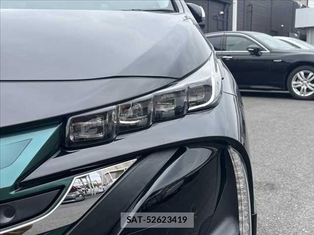 Toyota PRIUS PHV 2019-06 7329568-22