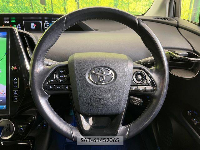 Toyota PRIUS PHV 2018-11 7329565-10