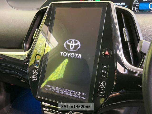 Toyota PRIUS PHV 2018-11 7329565-3