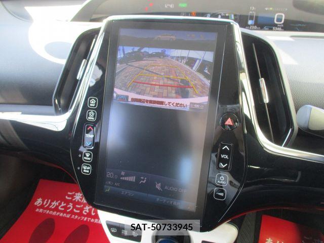 Toyota PRIUS PHV 2017-09 7329559-11
